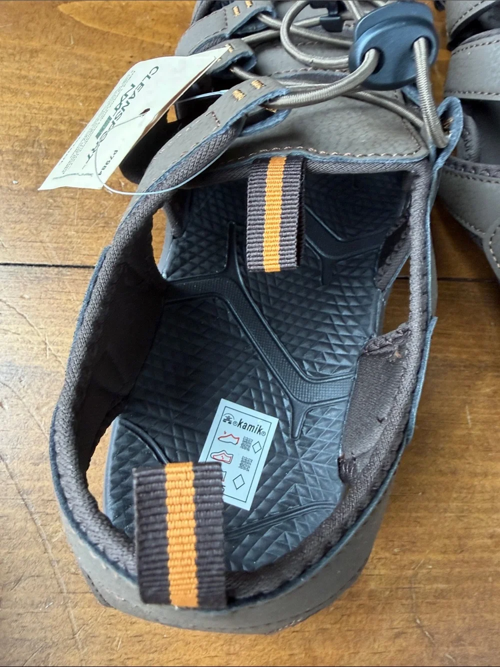 KAMIK Byron Bay 2 Brown Sandals Sz 9